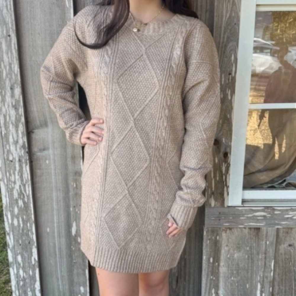 1 The Woman Parchment Cable Knit Drop Shoulder Loose Fit Sweater Fall Dress